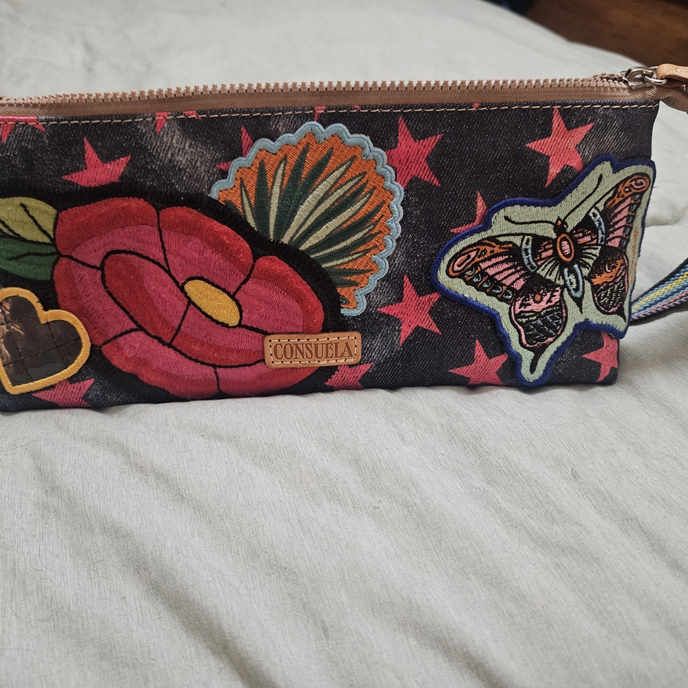 Consuela Embroidered Star & Floral Wristlet - Pink & Black